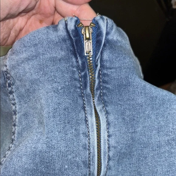 Free People Denim Mini Skirt Size 6 EUC - Picture 6 of 9